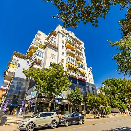 アパート Skai By