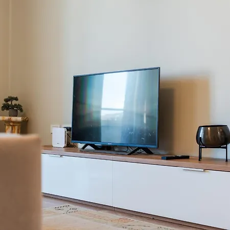 Skai By Apartamento Tirana